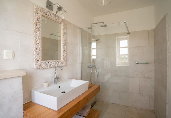 Villa in Višnjan - Villa Moonlight 1 near Poreč for 9 person - pet friendly with large garden, playground & 50 m2 pool Villa in Višnjan - Villa Moonlight 1 near Poreč for 9 person - pet friendly with large garden, playground & 50 m2 pool