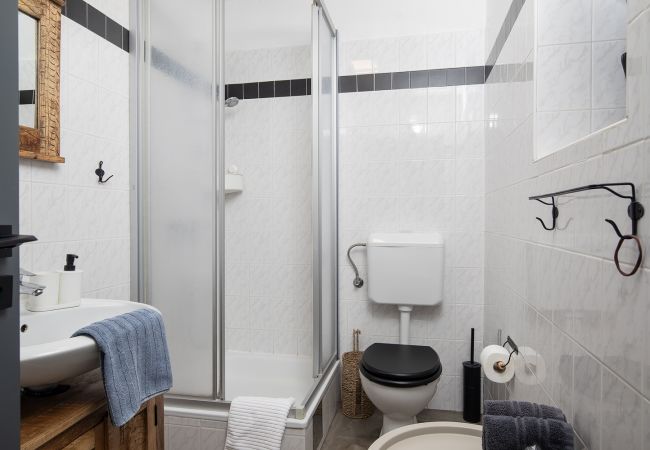 Villa in Bale - Villa Stanza Campitelli for up to 21 people in Central Istria with private pool and pet friendly Villa in Bale - Villa Stanza Campitelli for up to 21 people in Central Istria with private pool and pet friendly