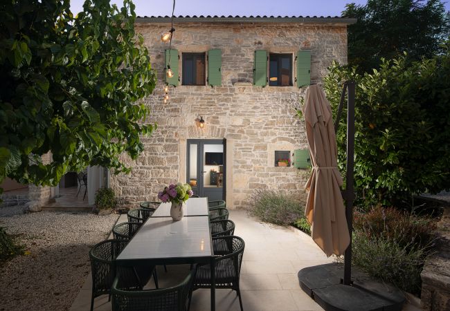 Villa in Bale - Villa Stanza Campitelli for up to 21 people in Central Istria with private pool and pet friendly Villa in Bale - Villa Stanza Campitelli for up to 21 people in Central Istria with private pool and pet friendly