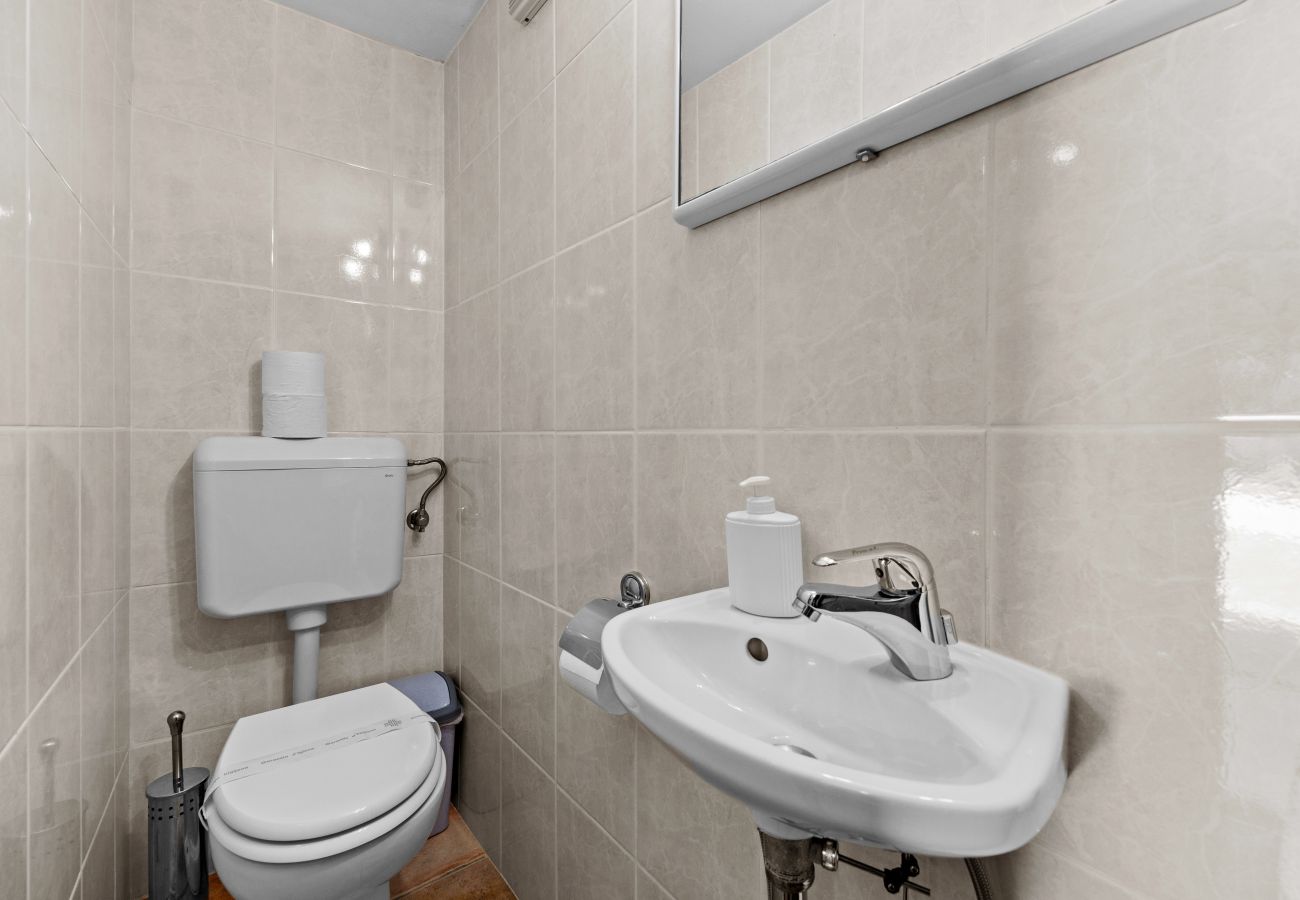 Villa in Sveti Kirin - House Edera in Central Istria for 6 people with large garden and salt - water private pool