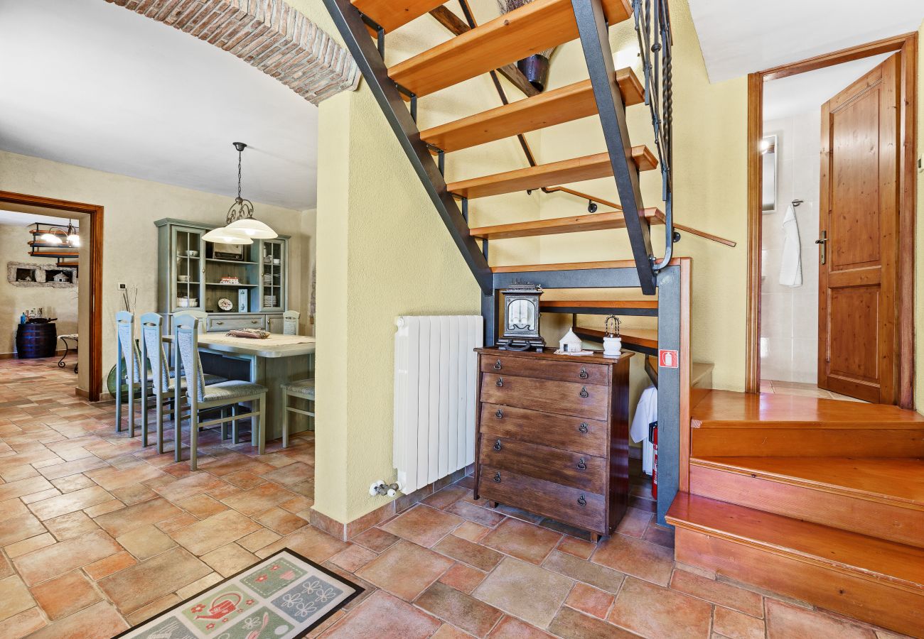 Villa in Sveti Kirin - House Edera in Central Istria for 6 people with large garden and salt - water private pool