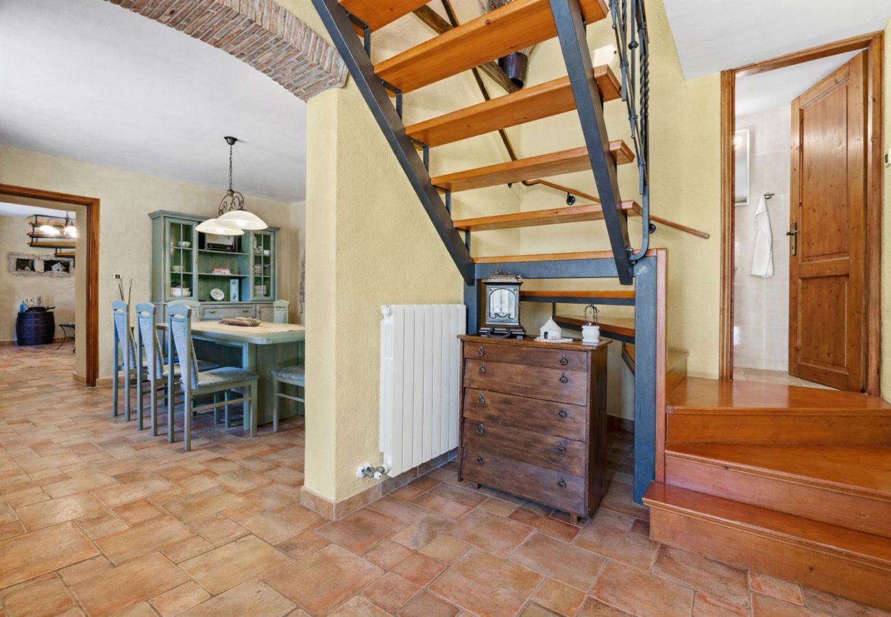 Villa in Sveti Kirin - House Edera in Central Istria for 6 people with large garden and salt - water private pool