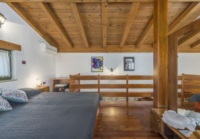 Villa in Kanfanar - Villa Ana Rita for 6 people - beautiful rustical villa with heated pool & jacuzzi in Central Istria Villa in Kanfanar - Villa Ana Rita for 6 people - beautiful rustical villa with heated pool & jacuzzi in Central Istria