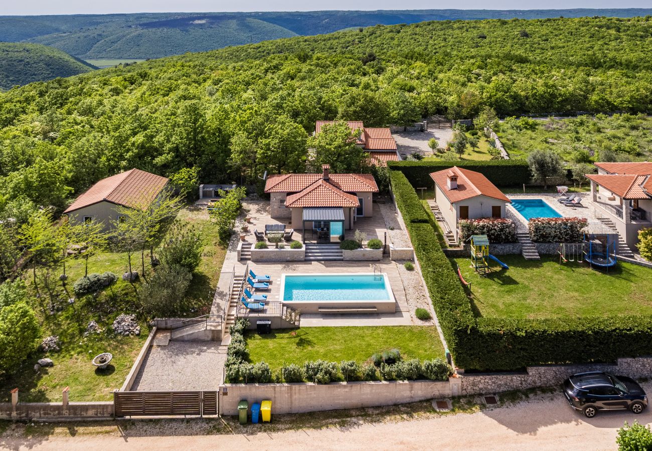 Villa in Salakovci - Villa Krasna Kuća for 5 people near Labin - Rabac with private heated pool