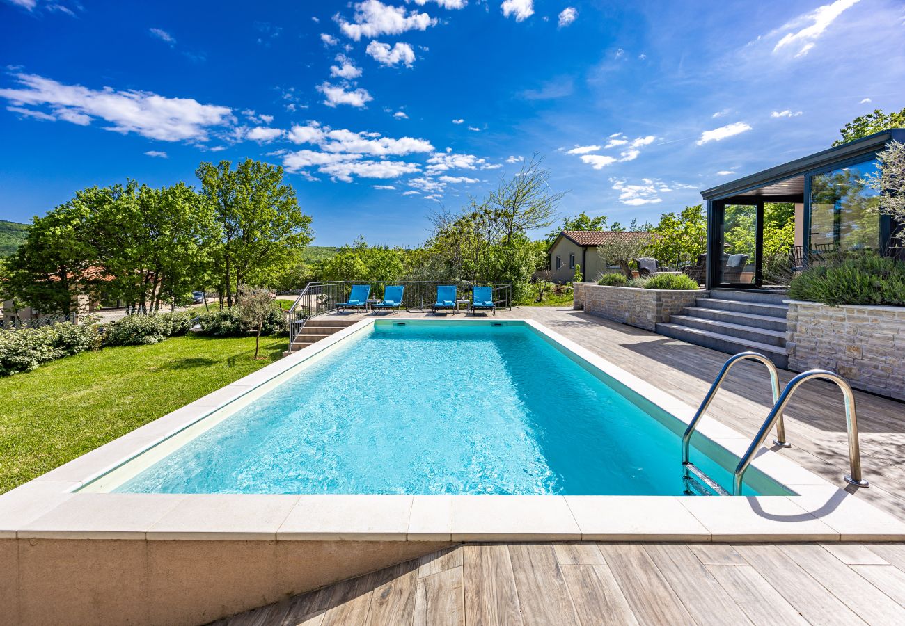 Villa in Salakovci - Villa Krasna Kuća for 5 people near Labin - Rabac with private heated pool