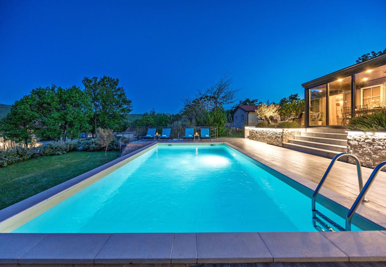 Villa in Salakovci - Villa Krasna Kuća for 5 people near Labin - Rabac with private heated pool