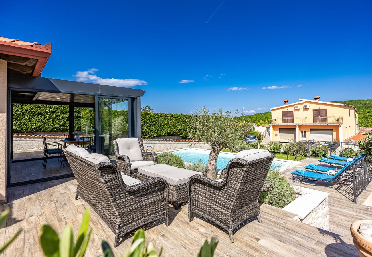 Villa in Salakovci - Villa Krasna Kuća for 5 people near Labin - Rabac with private heated pool