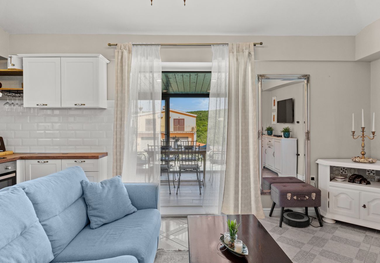 Villa in Salakovci - Villa Krasna Kuća for 5 people near Labin - Rabac with private heated pool