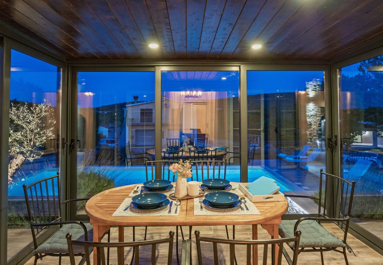 Villa in Salakovci - Villa Krasna Kuća for 5 people near Labin - Rabac with private heated pool