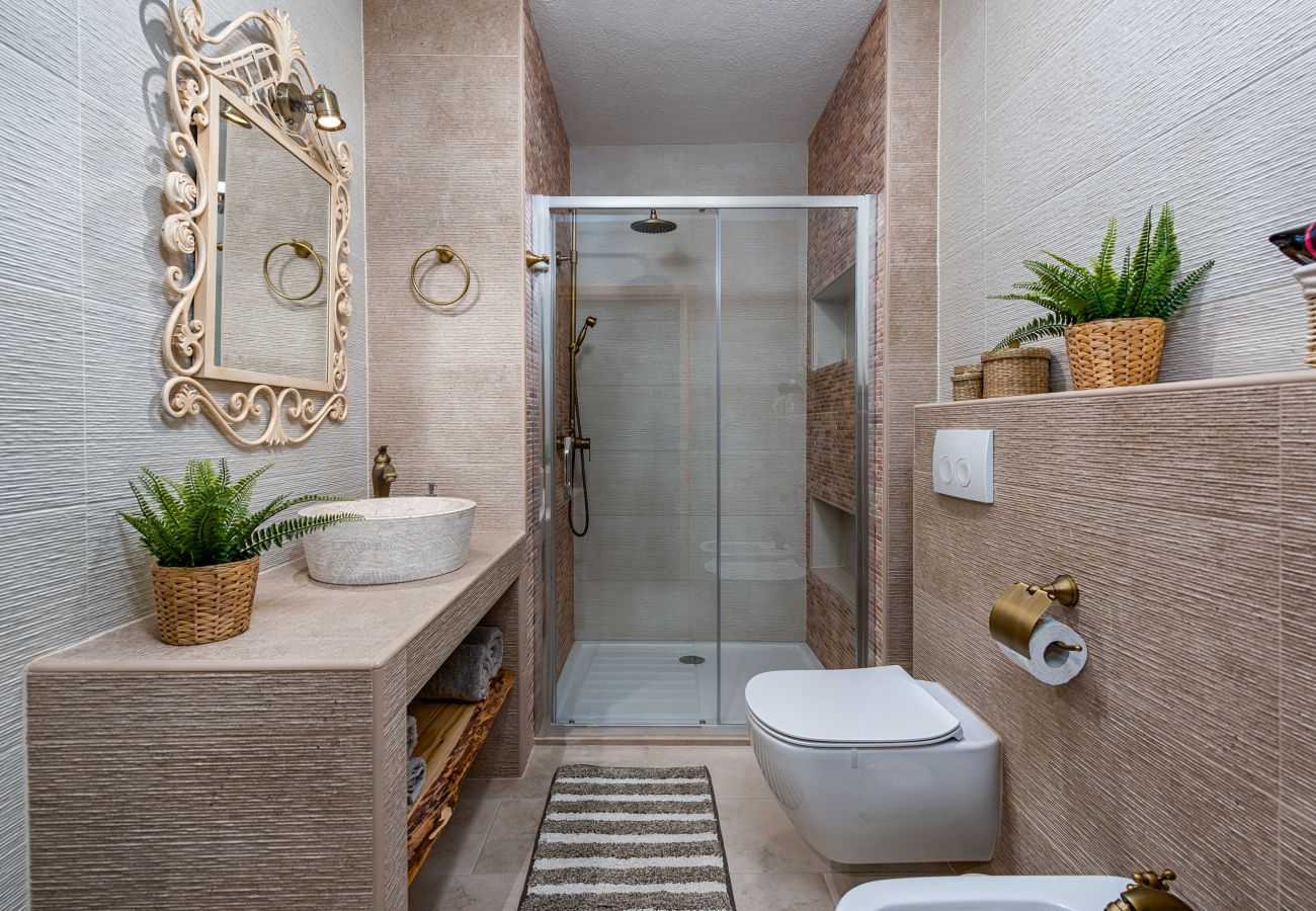 Villa in Marcana - Villa Casa di Roccia for 8 people in Central Istria - pet friendly with heated pool & jacuzzi