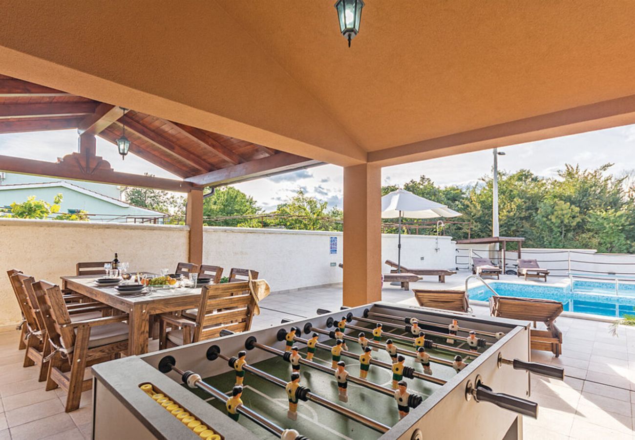 Villa in Filipana - Casa Filipana for 8 people near Pula with volleyball pitch and children playground