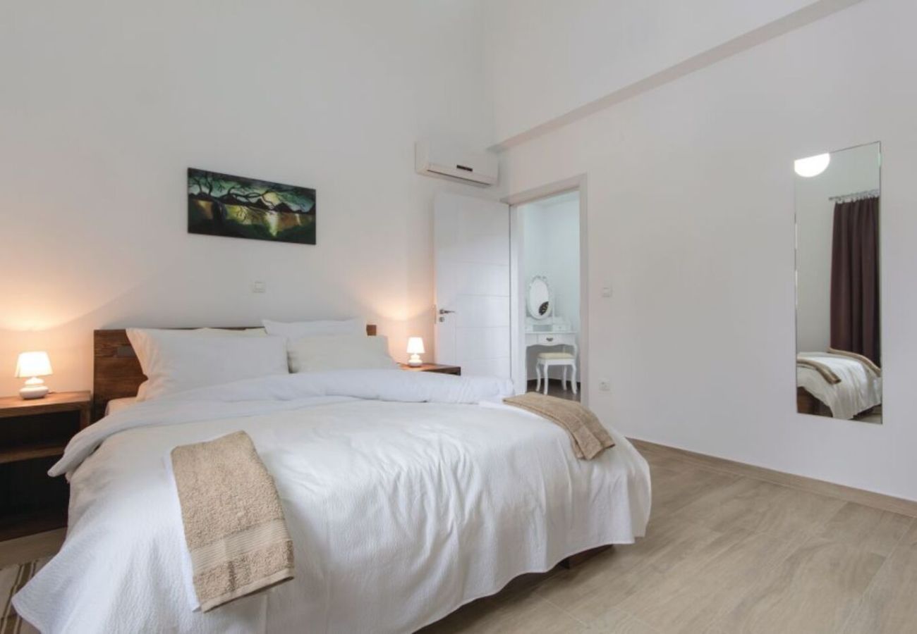 Villa in Filipana - Casa Filipana for 8 people near Pula with volleyball pitch and children playground
