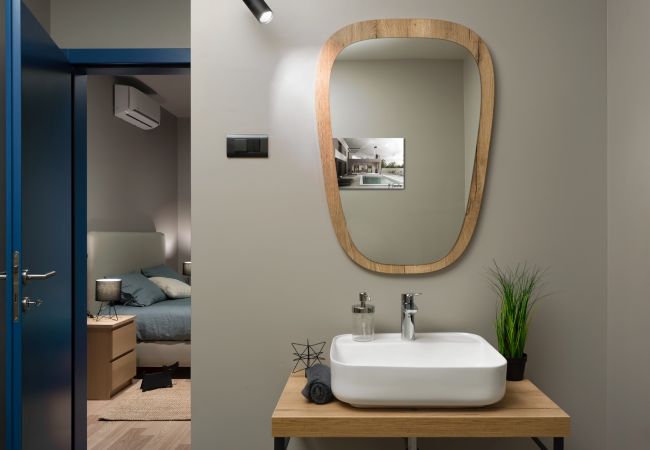 Villa in Gajana - Villa Median for 10 people with sea view, kids playground & pet friendly - only 3 km from beach  Villa in Gajana - Villa Median for 10 people with sea view, kids playground & pet friendly - only 3 km from beach