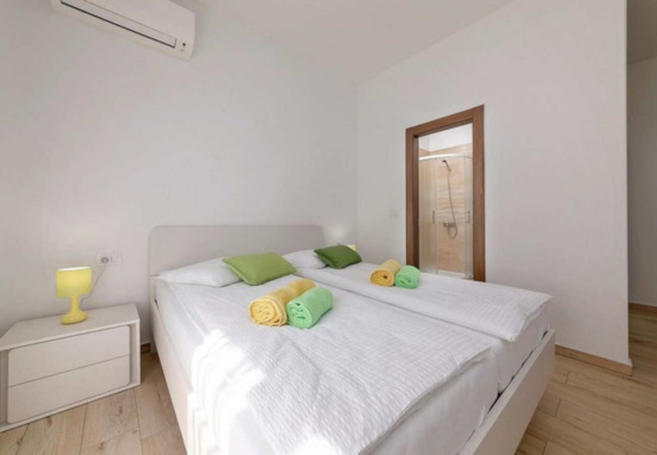 Villa in Labin - Villa Milica near Labin for 8 people with private pool & kids playground - pet friendly