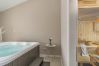 Villa in Višnjan - Villa Sterpazzi for 8 people near Poreč with 38 m2 heated pool, sea view & wellness Villa in Višnjan - Villa Sterpazzi for 8 people near Poreč with 38 m2 heated pool, sea view & wellness