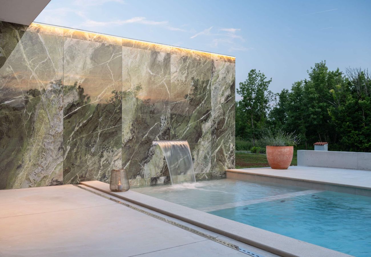 Villa in Šterna - Luxury Villa She for 6 people with 61 m2 private pool, kids playground & sport activities on-side