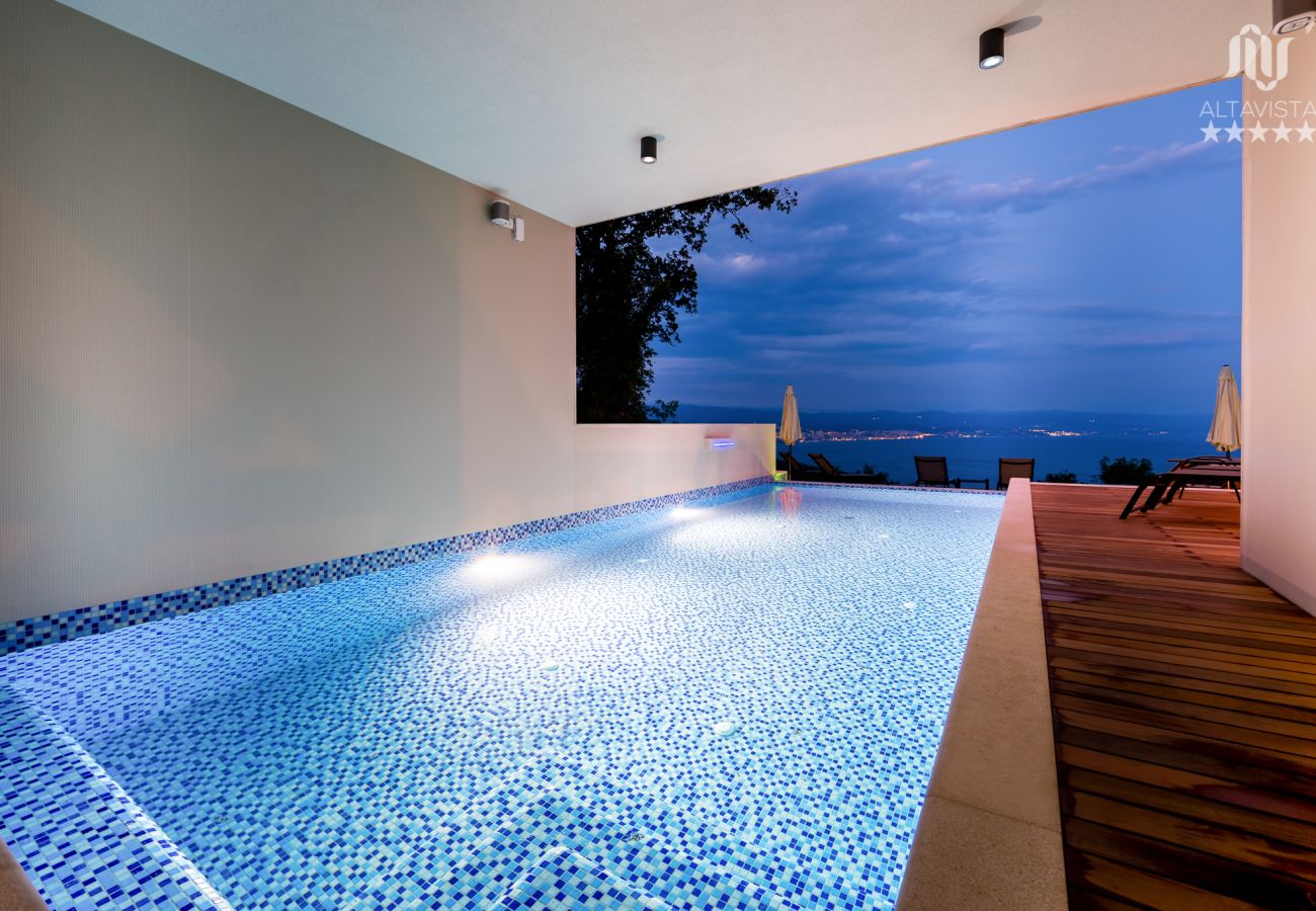 Villa in Poljane - Luxury Villa AltaVista near Opatija for 8 people with wellness, private mini golf court & amazing sea view