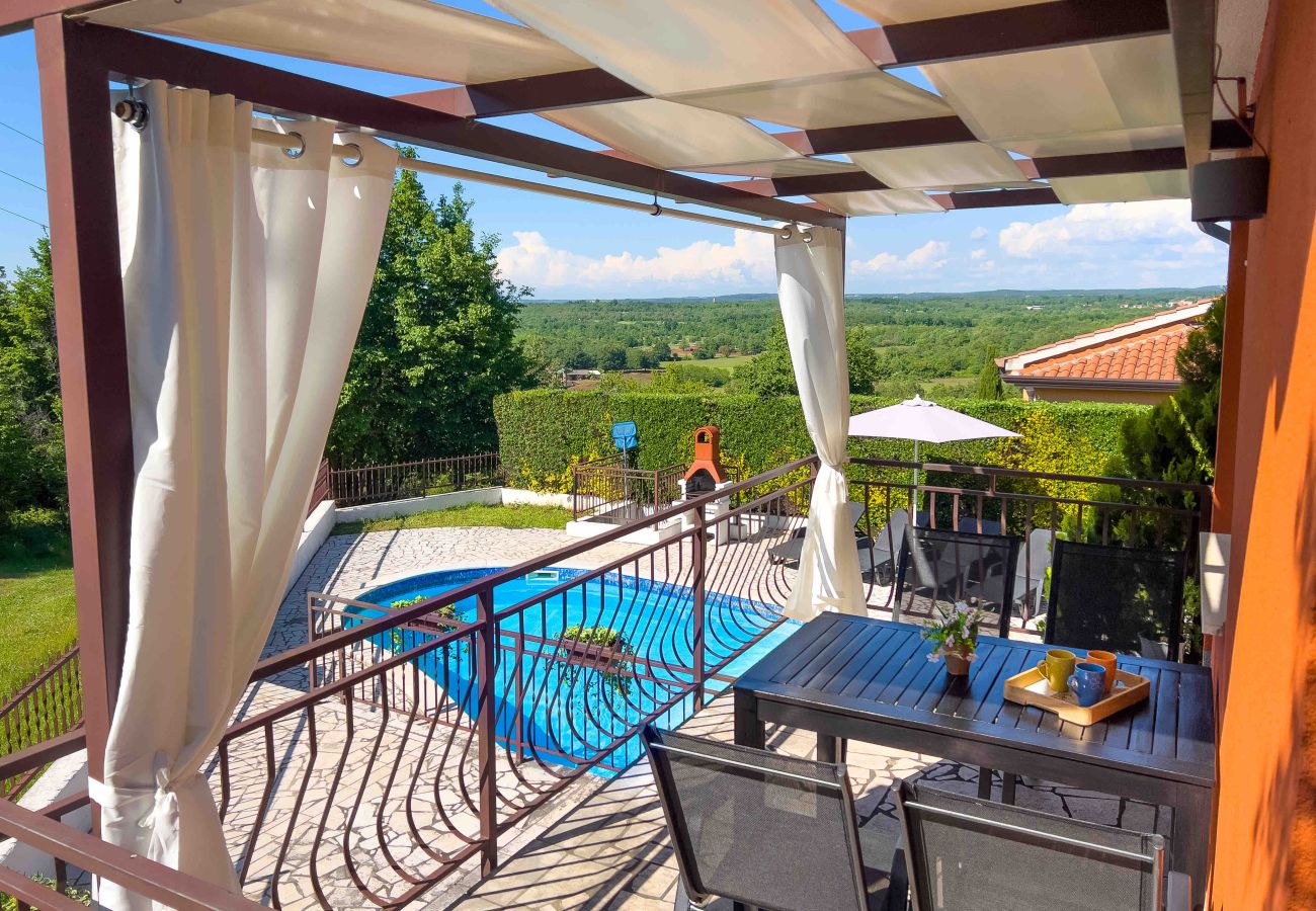 Villa in Montižana - Villa Belvedere for 6 people near Poreč with sea view and pet friendly