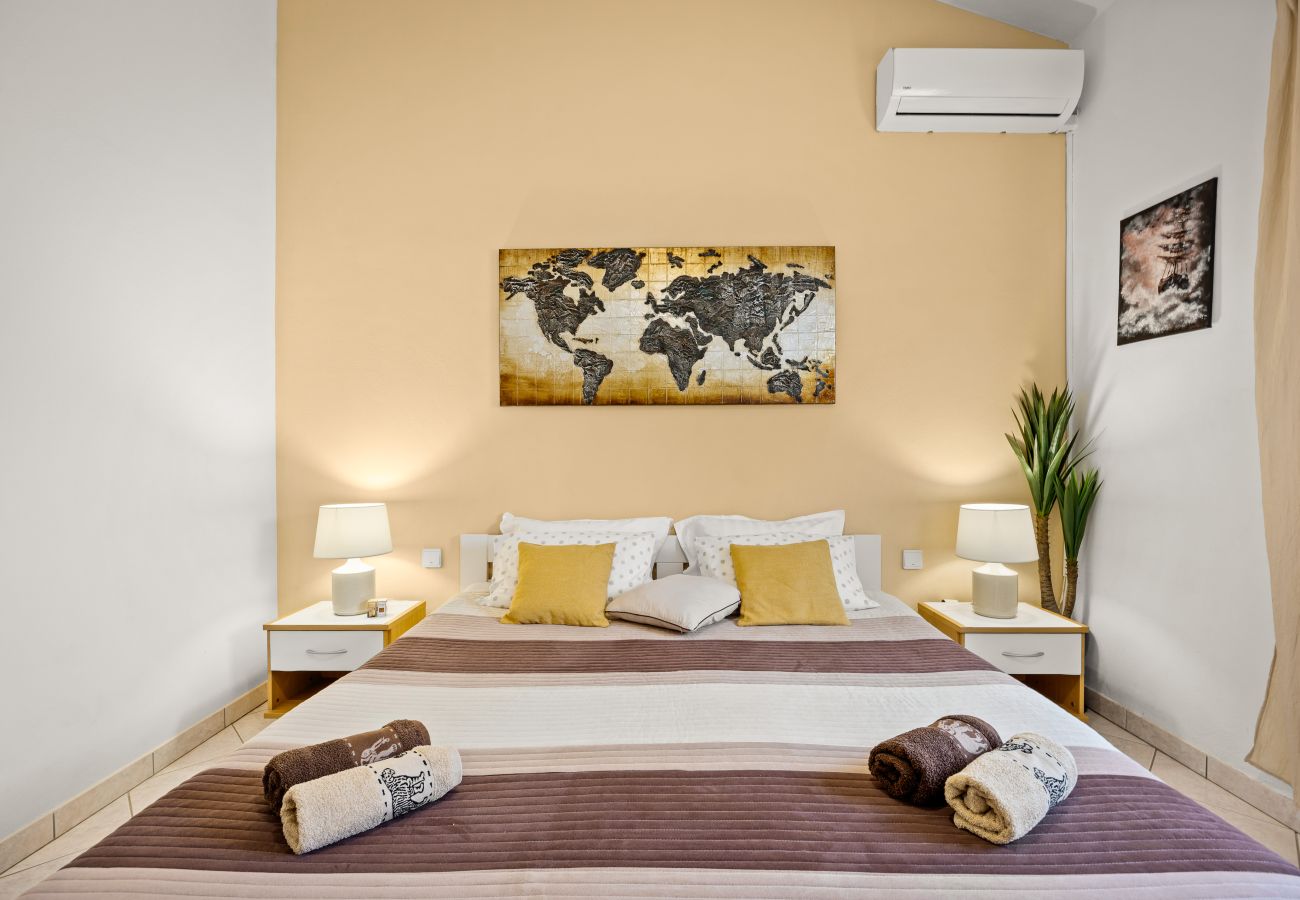 Villa in Montižana - Villa Belvedere for 6 people near Poreč with sea view and pet friendly