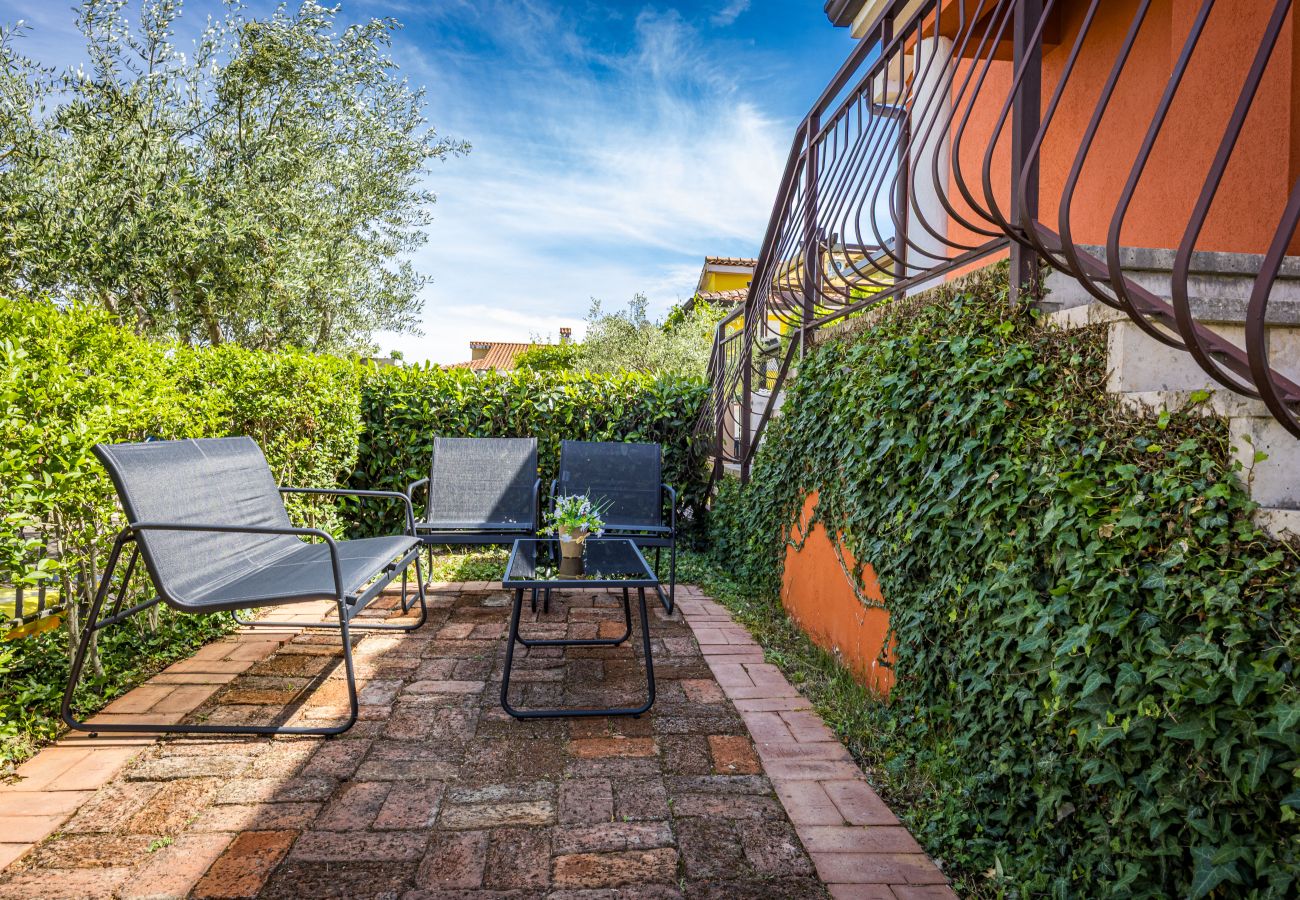 Villa in Montižana - Villa Belvedere for 6 people near Poreč with sea view and pet friendly