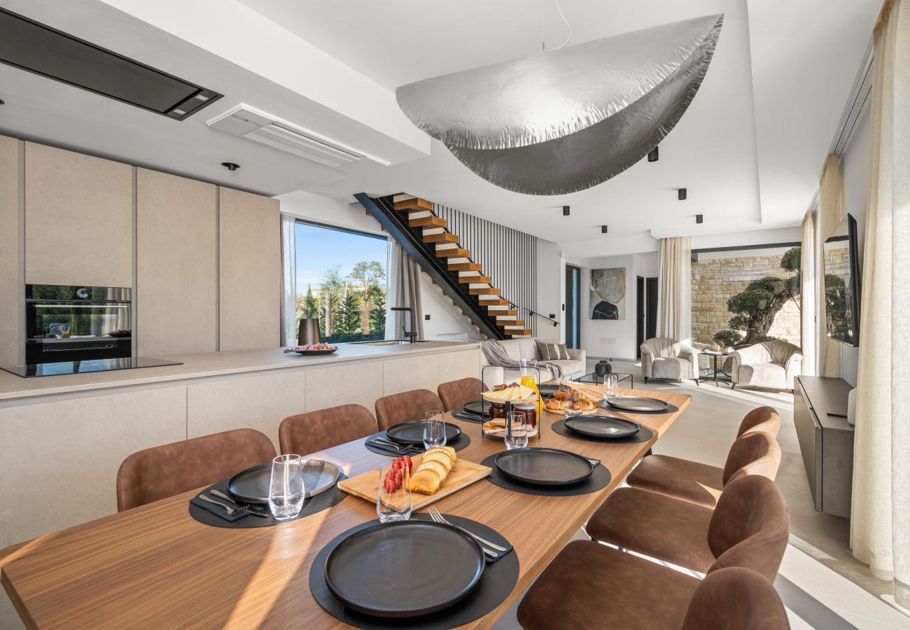 Villa in Anžici - Villa Asmoa for 8 people near Poreč with 45 m2 heated pool, wellness & sea view