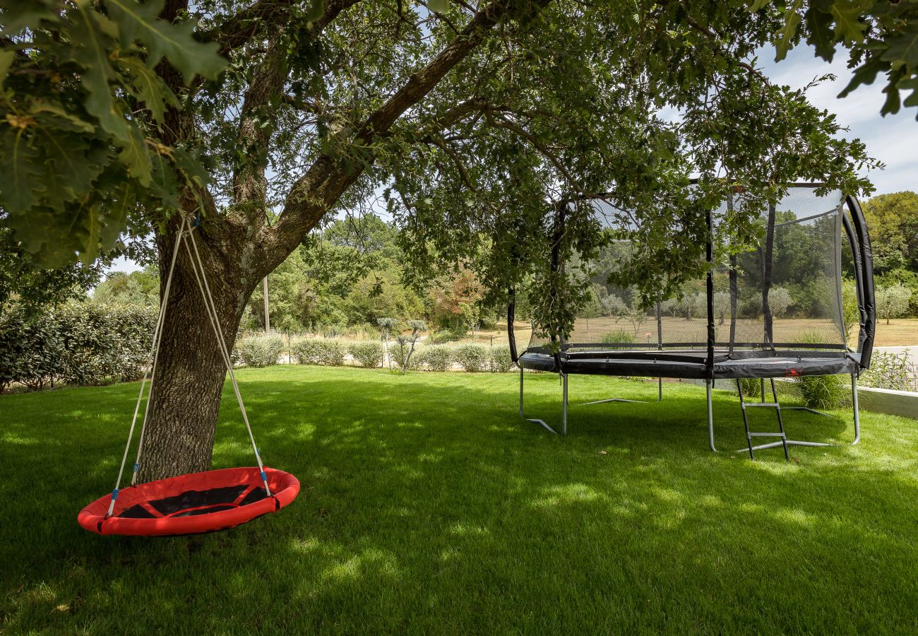 Villa in Banjole - Villa One Way for 8 people near Medulin with heated pool, kids playground & only 200 m from the beach