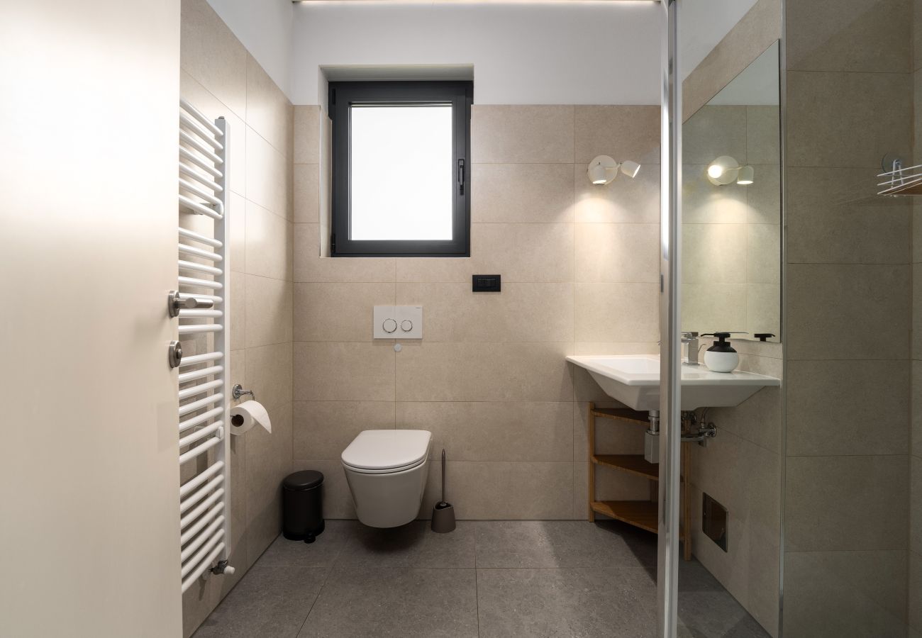 Villa in Varvari - Villa Anni for 10 people in Porec with heated pool, sea view & kids room and playground
