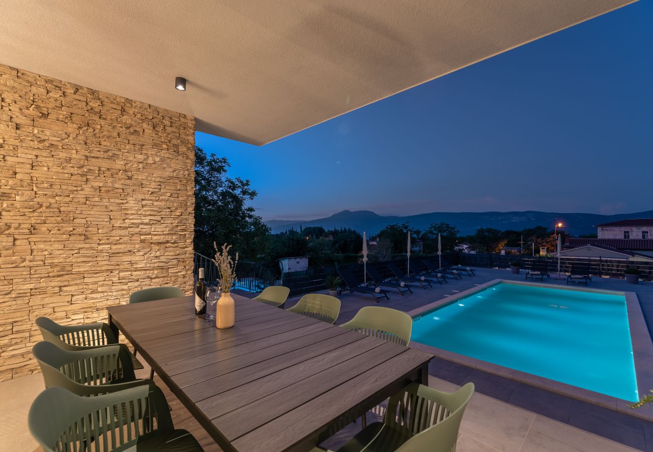 Villa in Lazarici - Villa Ani for 8 people near Labin - Rabac with 40m2 private pool and children playground