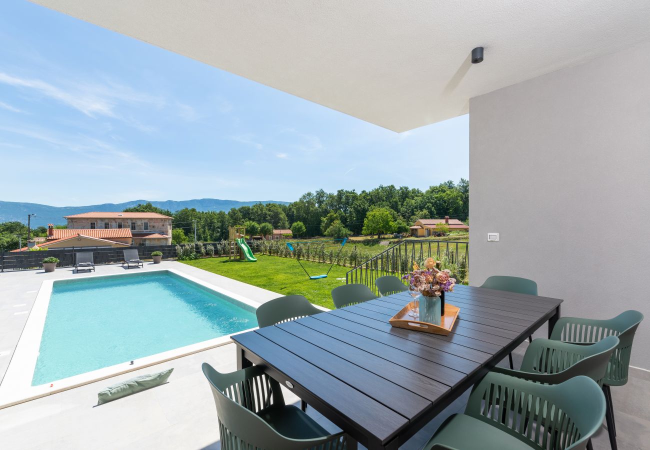 Villa in Lazarici - Villa Ani for 8 people near Labin - Rabac with 40m2 private pool and children playground