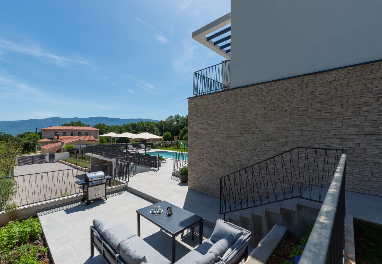 Villa in Lazarici - Villa Ani for 8 people near Labin - Rabac with 40m2 private pool and children playground