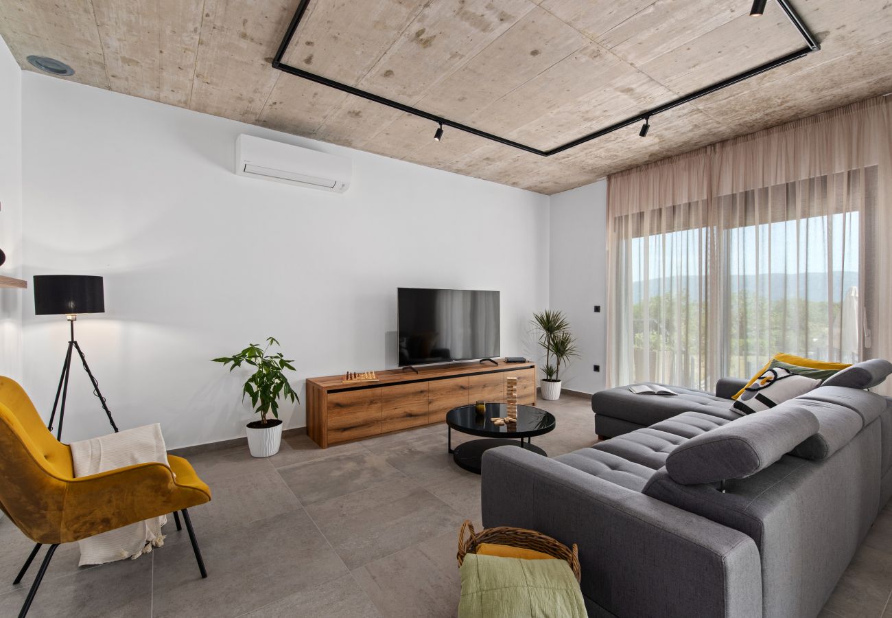Villa in Lazarici - Villa Ani for 8 people near Labin - Rabac with 40m2 private pool and children playground