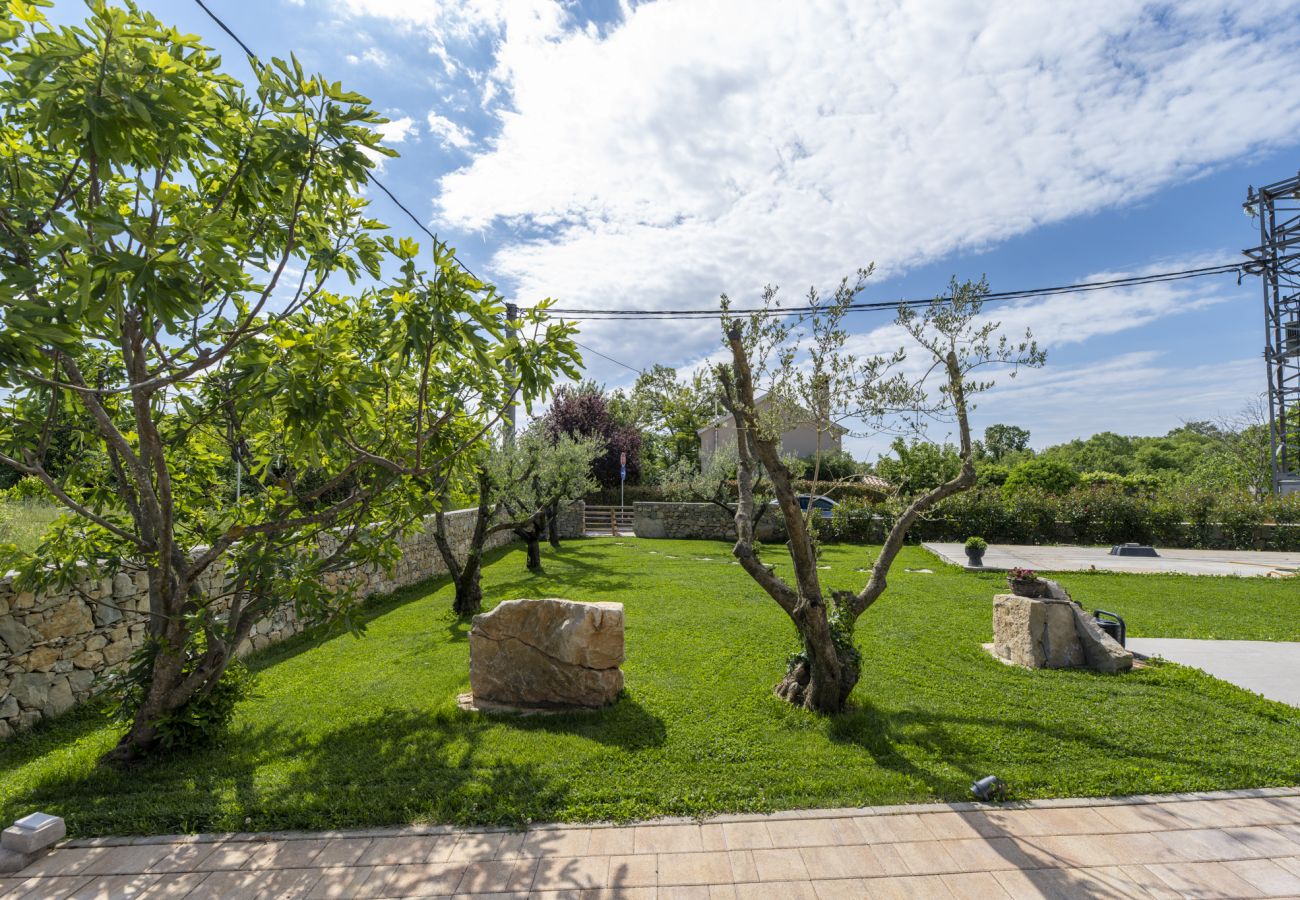 Villa in Presika - Villa Veros for 5 people near Labin - Rabac with private pool & kids playground
