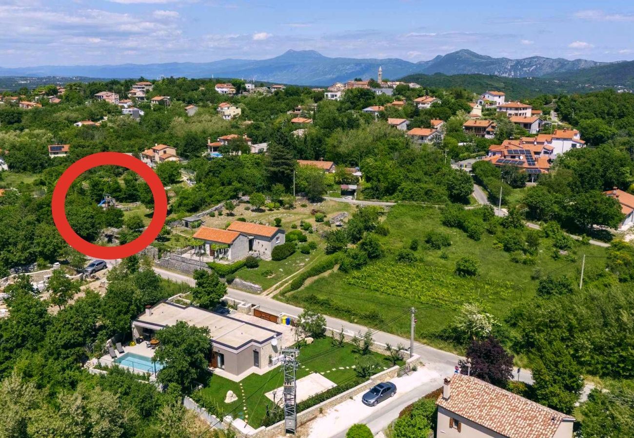 Villa in Presika - Villa Veros for 5 people near Labin - Rabac with private pool & kids playground