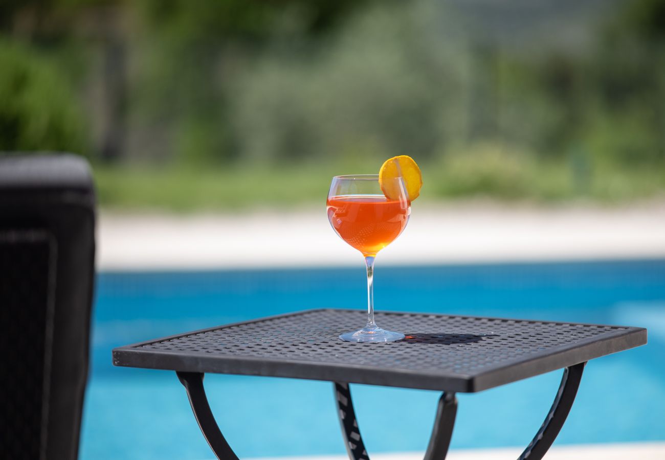 Villa in Viškovici - Villa Tomicich for 6 people with private pool & sea view - only 3 km from beach