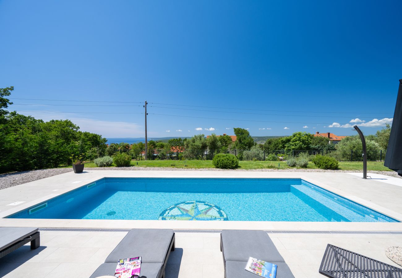 Villa in Viškovici - Villa Tomicich for 6 people with private pool & sea view - only 3 km from beach