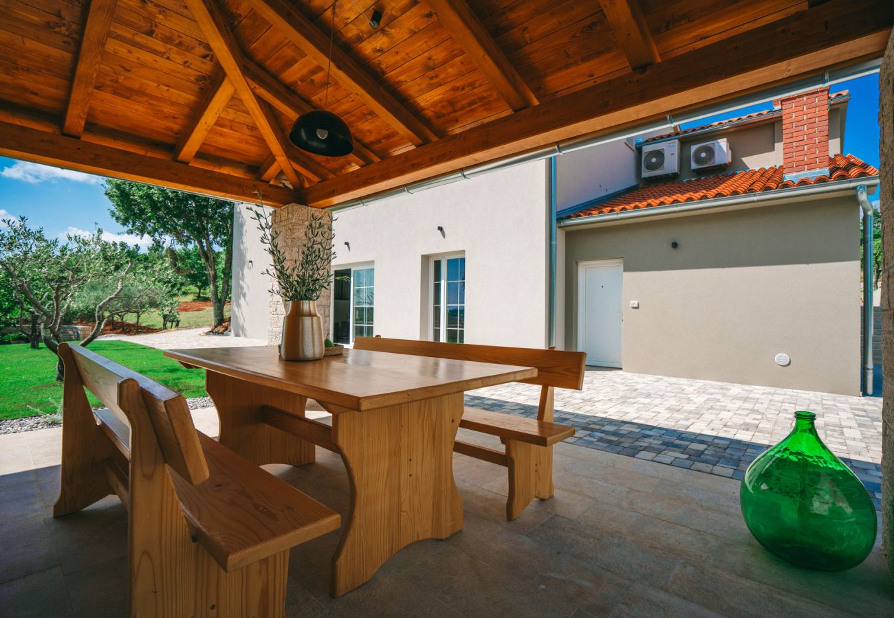 Villa in Brig - Casa San Vital for 8 people in Central Istria with 48 m2 private pool  