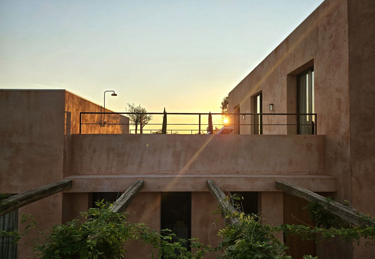 Villa in Žuntici - Villa Arcobaleno for 10 people near Rovinj with 56 m2 heated infinity pool 