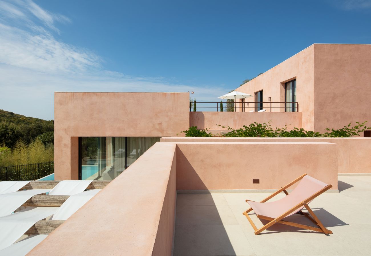 Villa in Žuntici - Villa Arcobaleno for 10 people near Rovinj with 56 m2 heated infinity pool 
