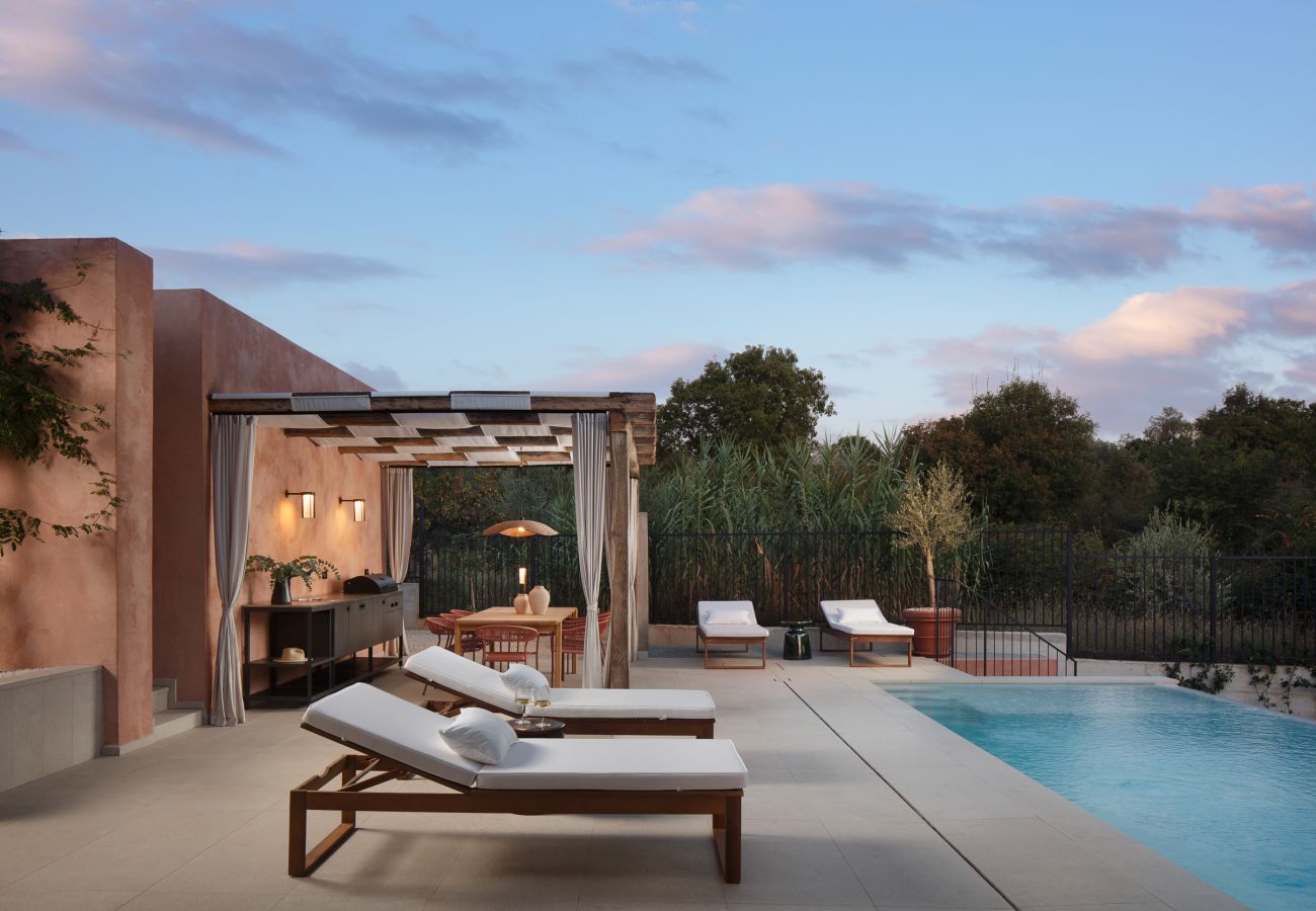 Villa in Žuntici - Villa Arcobaleno for 10 people near Rovinj with 56 m2 heated infinity pool 