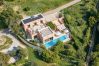 Villa in Žuntici - Villa Arcobaleno for 10 people near Rovinj with 56 m2 heated infinity pool & indoor whirlpool