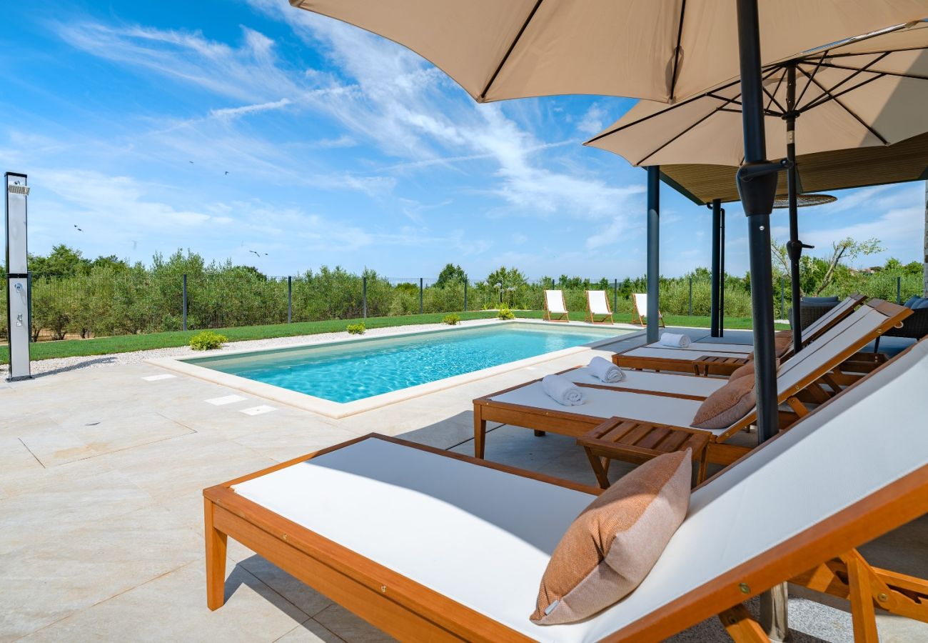 Villa in Štifanici - Casa Fiore Viola for 8 people with private heated pool & sea view