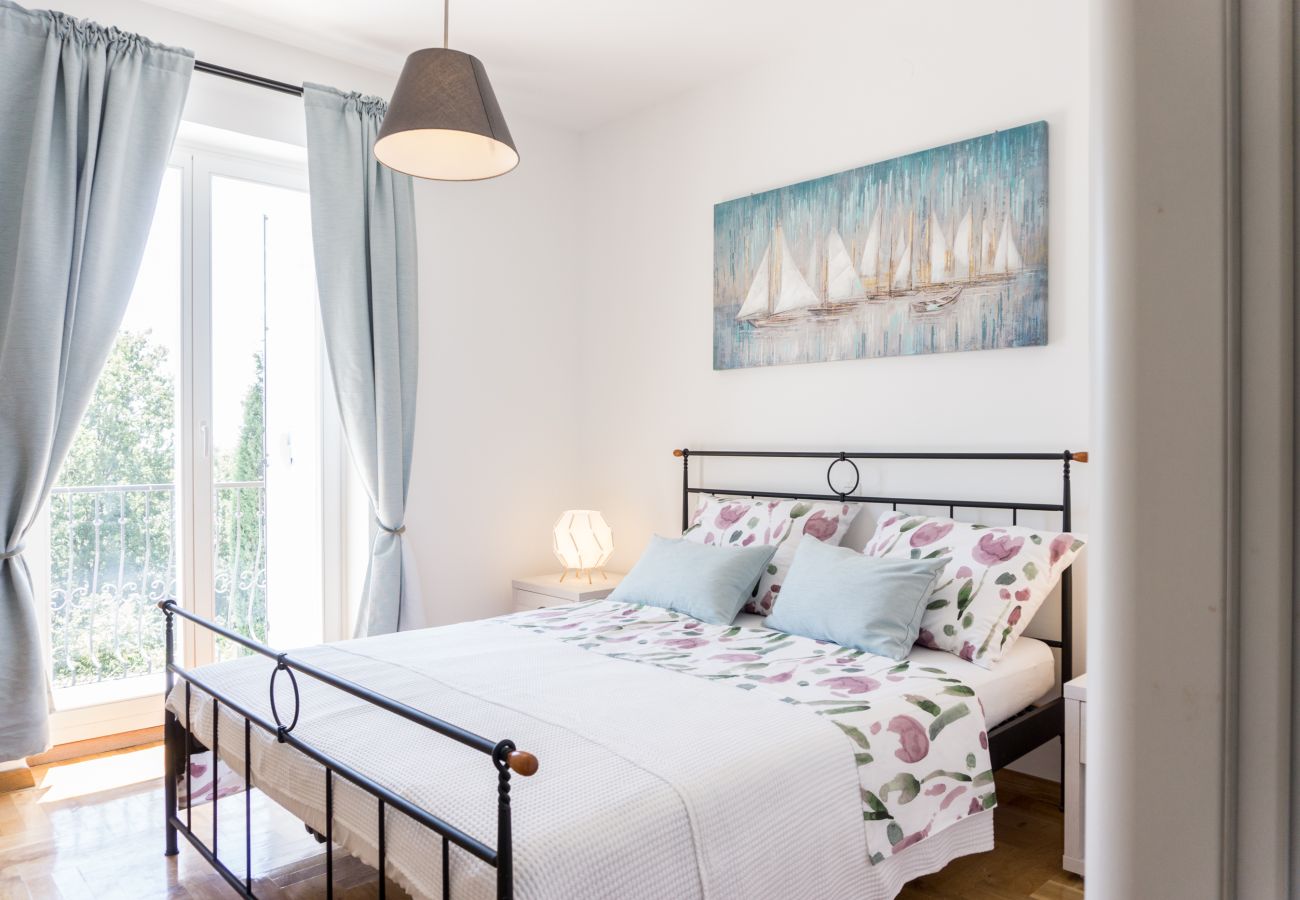 Villa in Smoljanci - Villa Histria Relax for 8 people in Central Istria with sea view and children playground