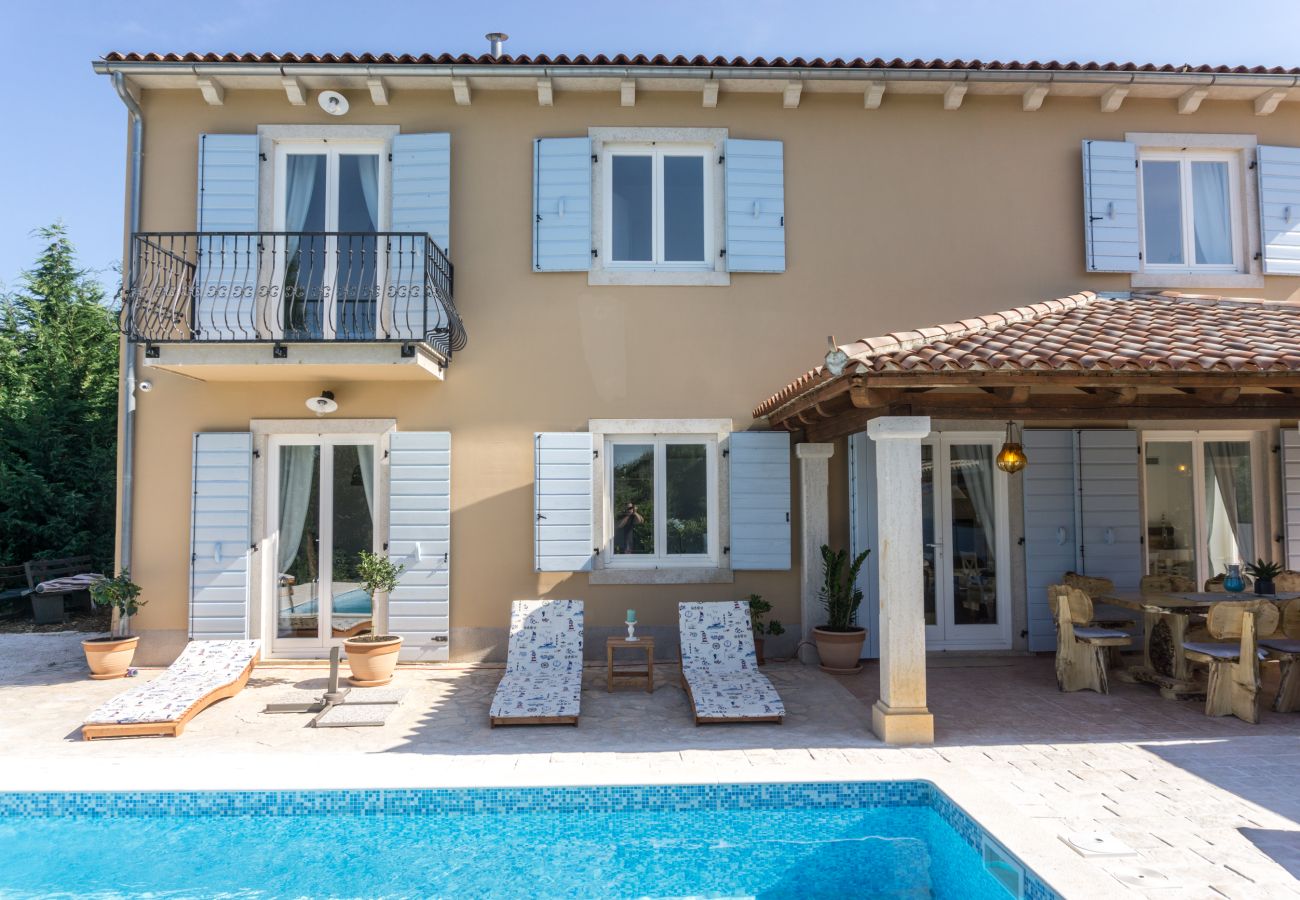 Villa in Smoljanci - Villa Histria Relax for 8 people in Central Istria with sea view and children playground