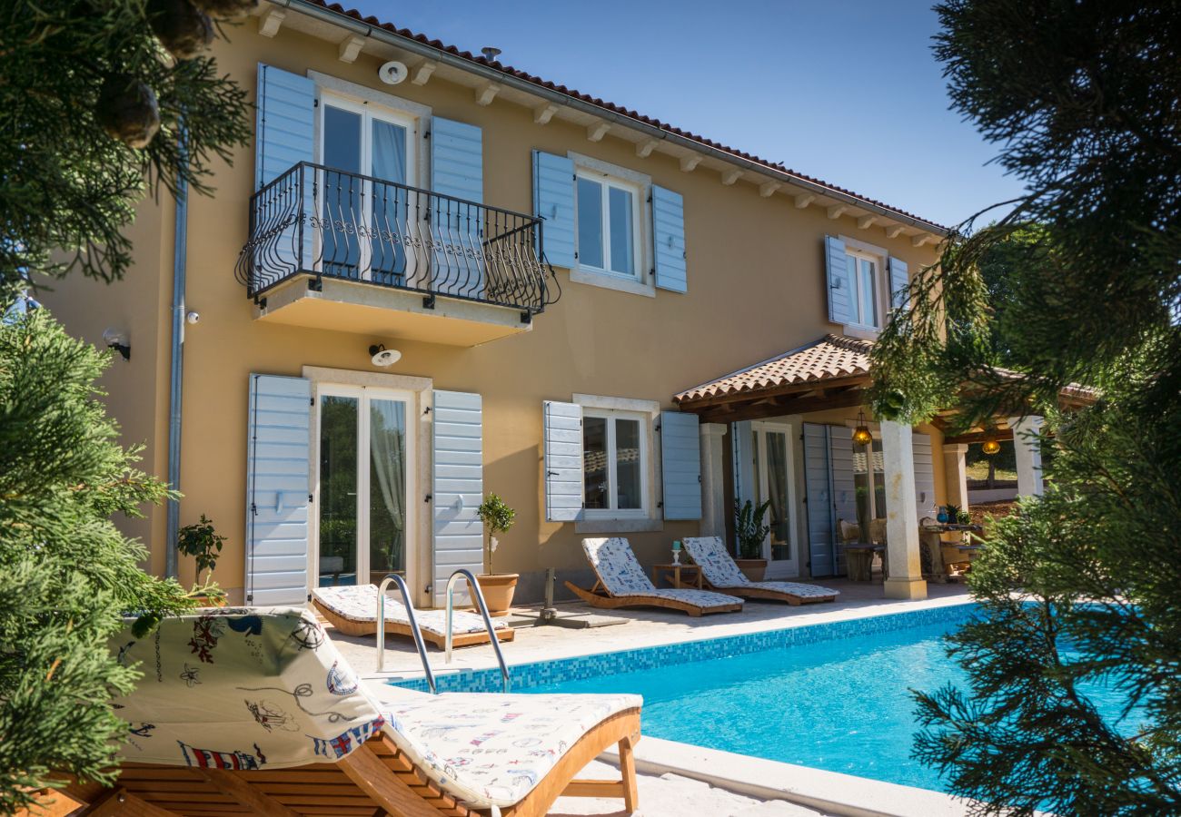 Villa in Smoljanci - Villa Histria Relax for 8 people in Central Istria with sea view and children playground
