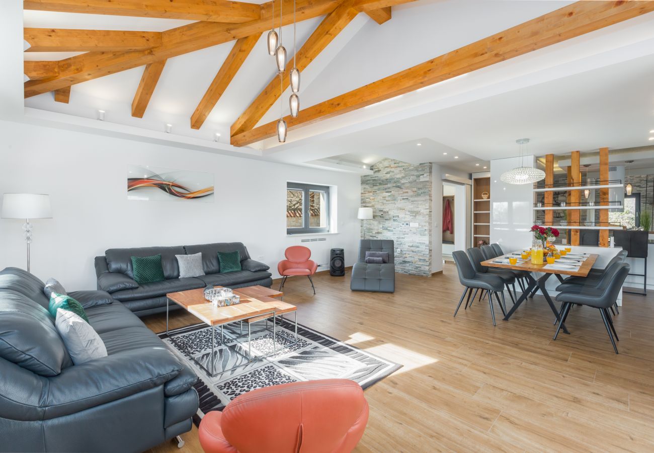 Villa in Pinežici - Villa Harmony for 8 people in Central Istria with 50 m2 private pool and sea view