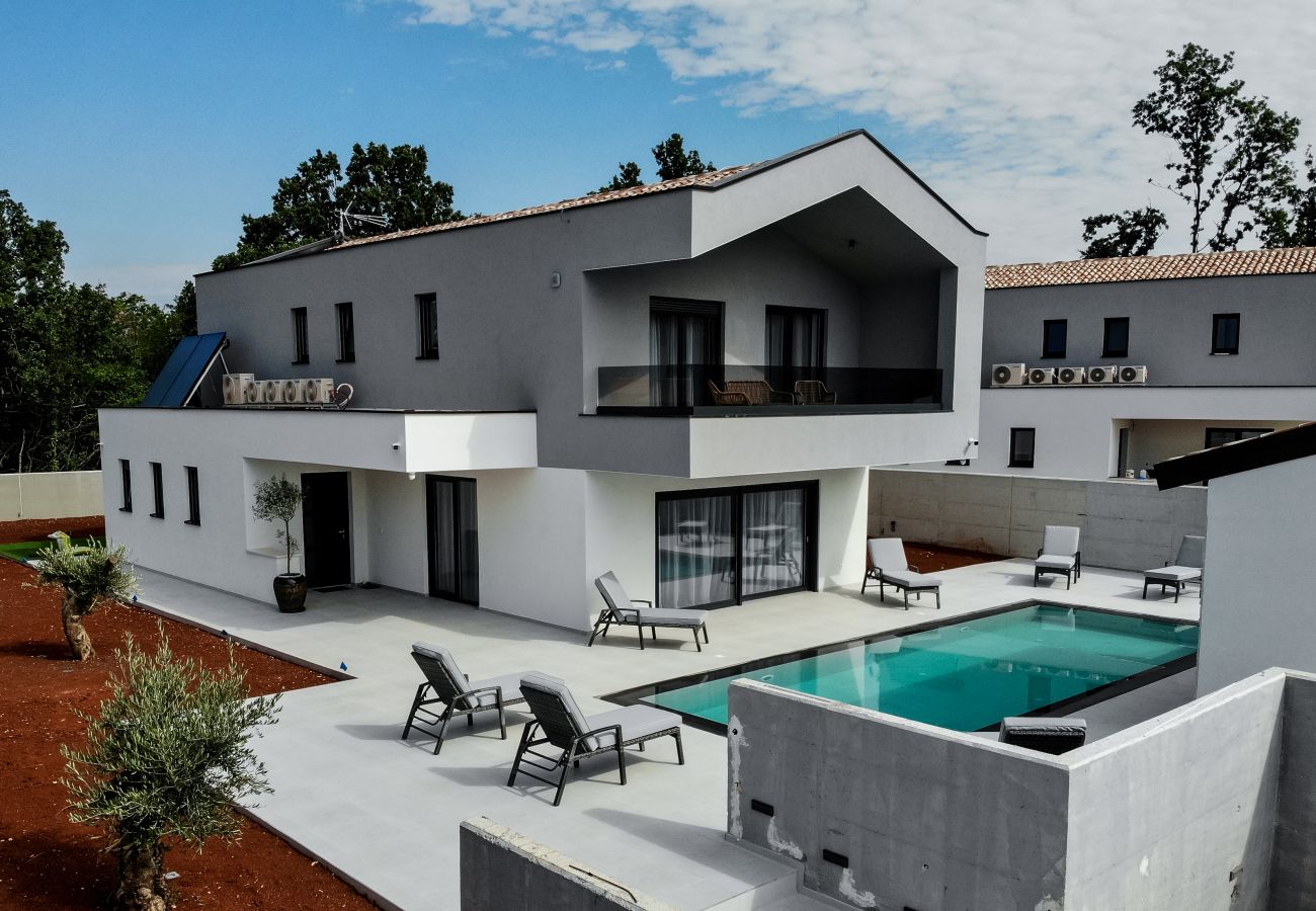 Villa in Rebici - Villa Istra Relax Smaragd for 8 people with heated pool & pet friendly only 800 m from the beach