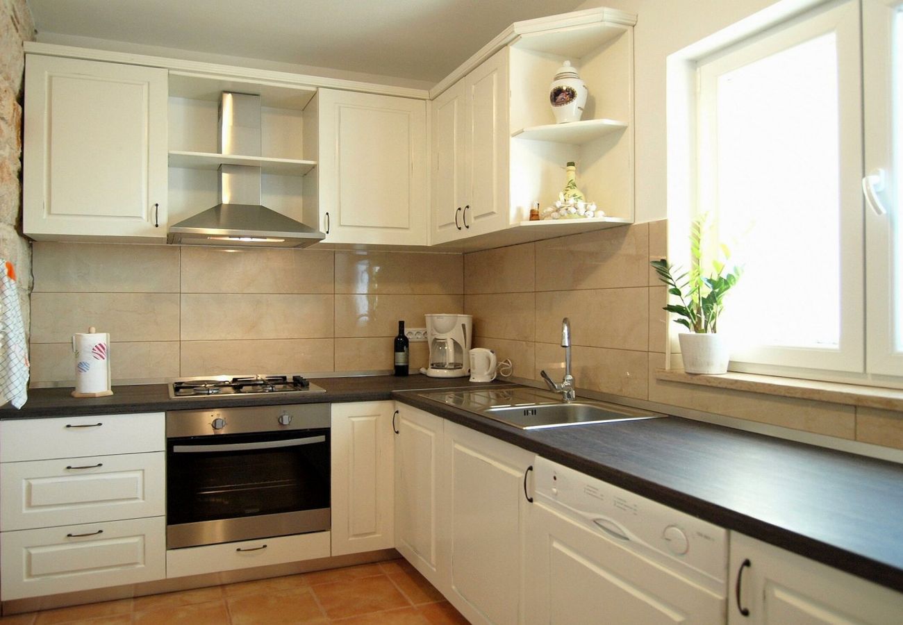 Villa in Bale - Villa Fuma up to 6 persons with private pool & sea view in Central Istria 