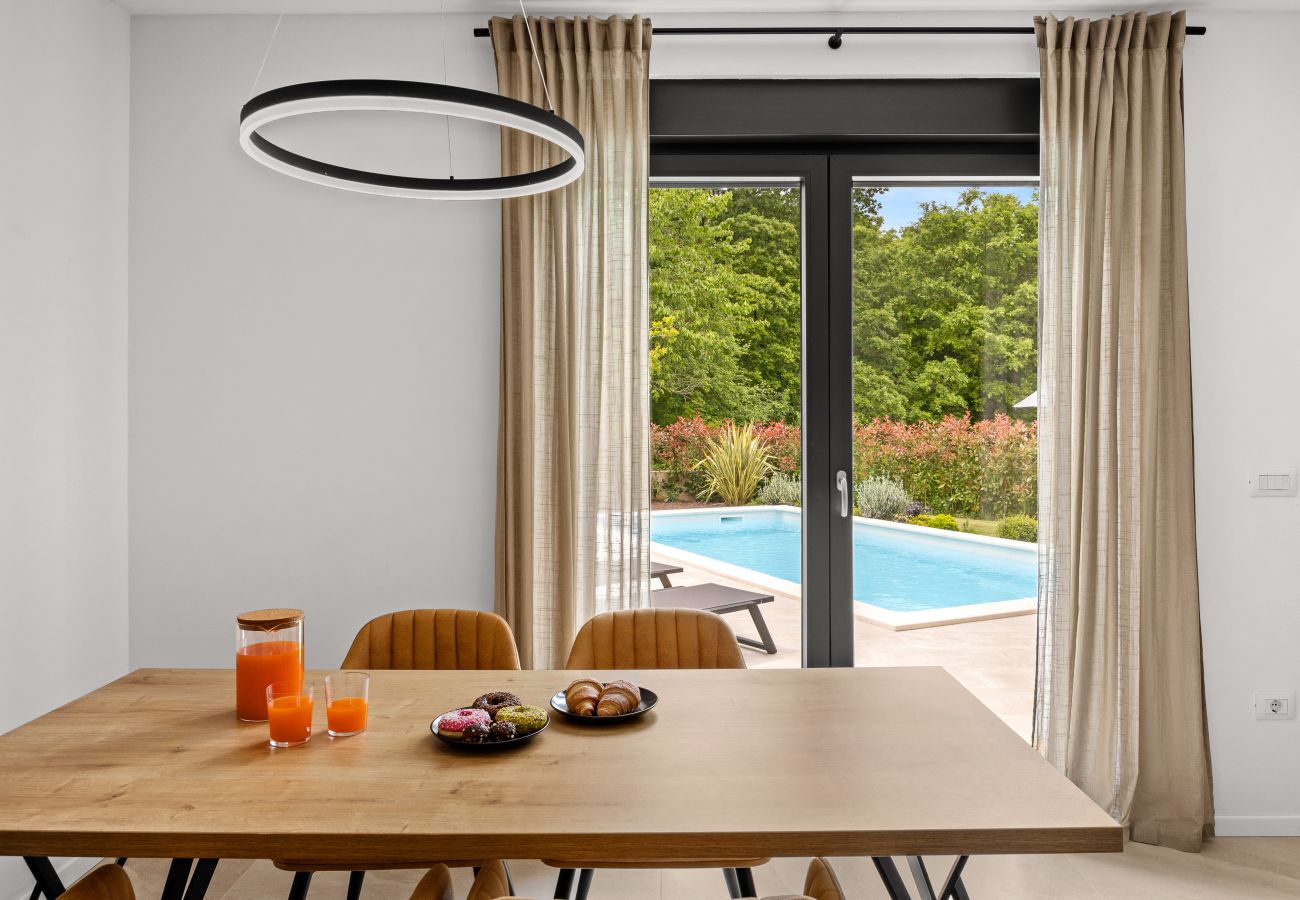 Villa in Marcana - Villa Minka near Pula for 4 people with private pool and jacuzzi