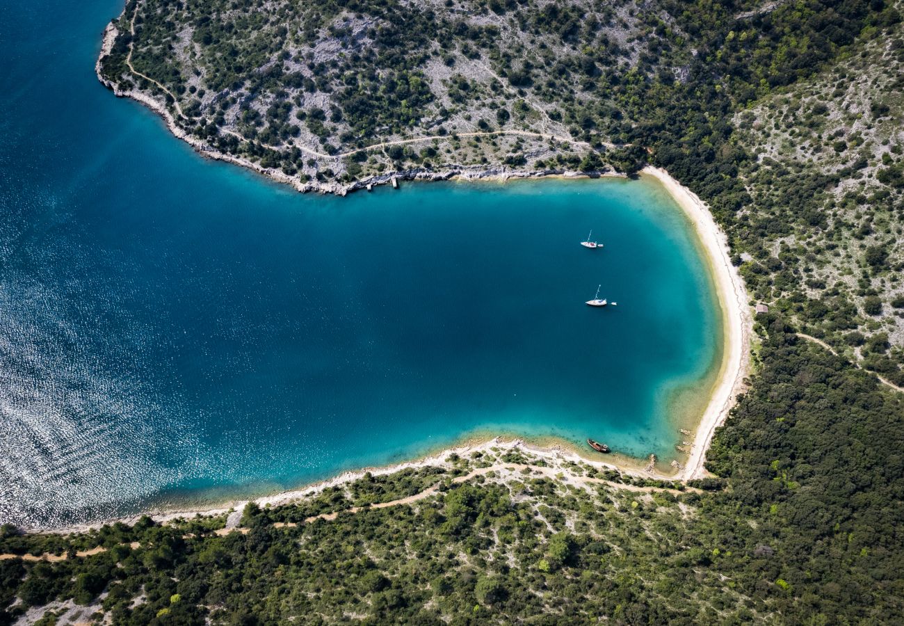 Villa in Marcana - Villa Minka near Pula for 4 people with private pool and jacuzzi