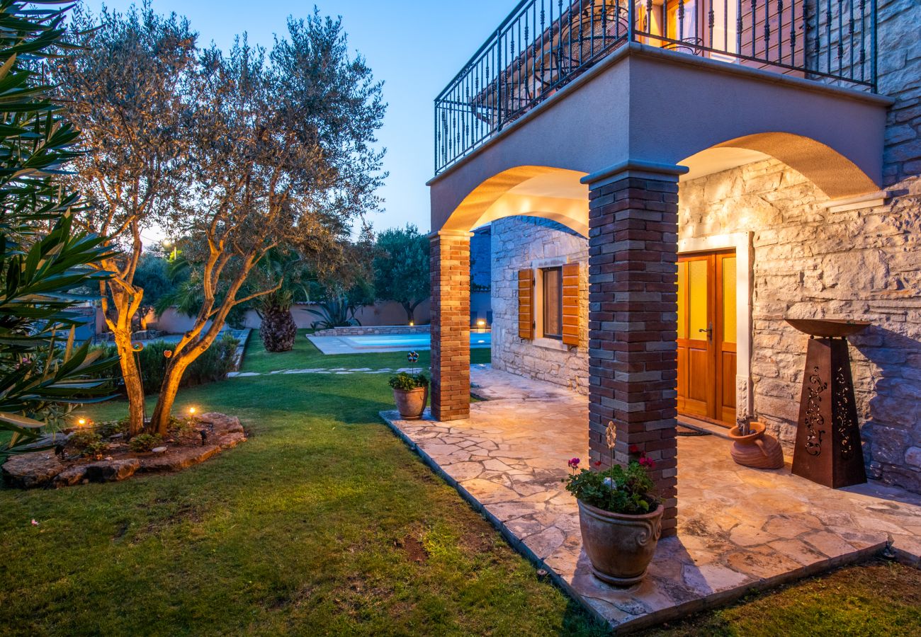 Villa in Krnica - Villa Orada for 6 people with private pool & only 2.5 km from the beach
